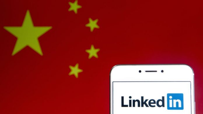 Linkedin e bandeira da China